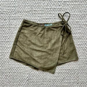 LF Suede Skort Size S